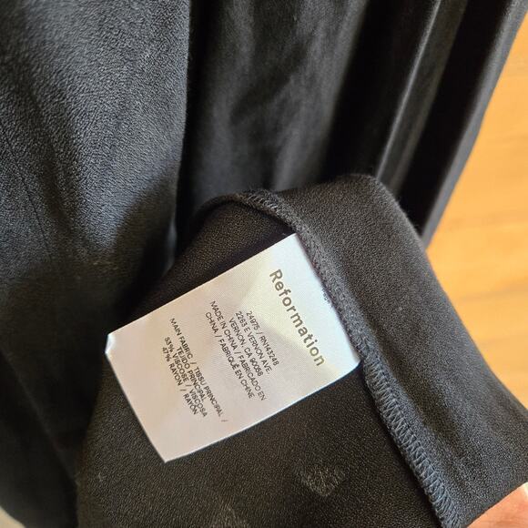 Reformation Mica Dress Solid Black 2 Puff Lantern Sleeve Flowy Square Neck Smock - Picture 7 of 7